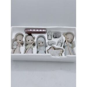 Precious Moments 9 Pc Nativity Set" Come Let Us Adore Him" w/Sealed Cassette 86'